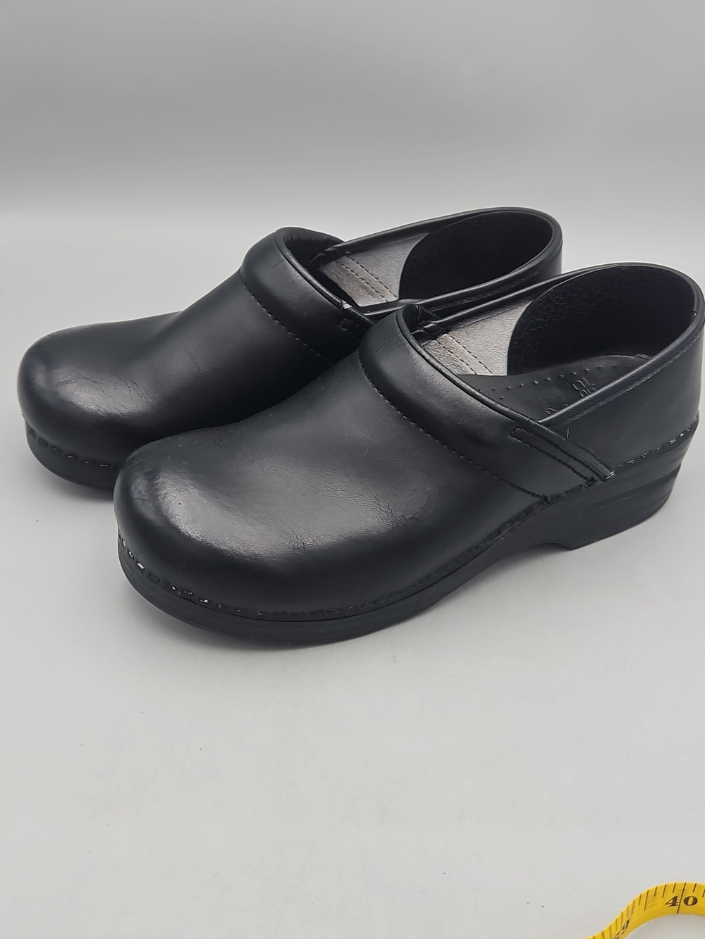 Dansko Professional Black Leather Clogs Nurse Shoes 40 US 10